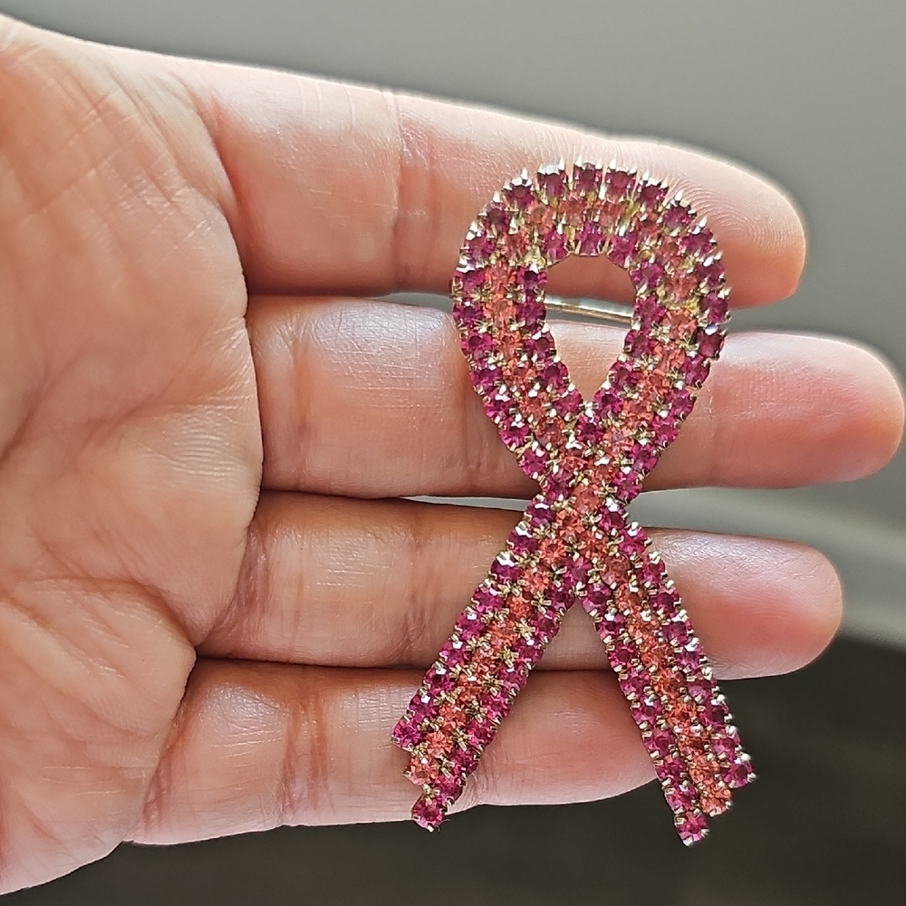 Vintage Pink Sparkly Rhinestone Breast Cancer Ribbon Brooch Pin Silver Plated